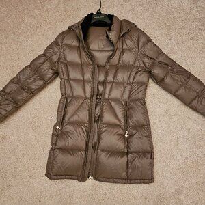 EXCELLENT CONDITION CALVIN KLEIN WOMENS SMALL BRONZE SHINE PACKABLE PUFFER COAT